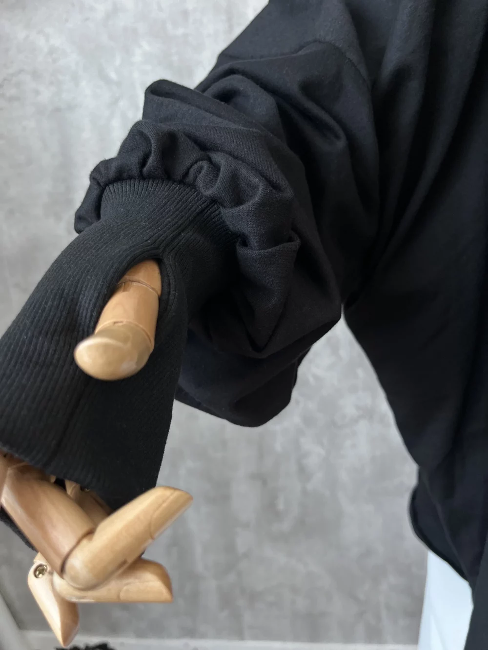 Sweat Jeyna – Image 3